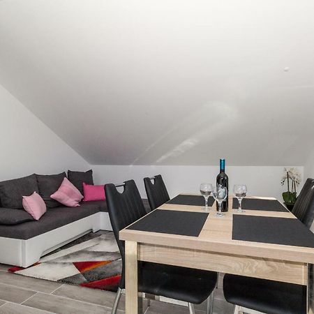 New Apartment Joly Sea View ビオグラード・ナ・モル エクステリア 写真