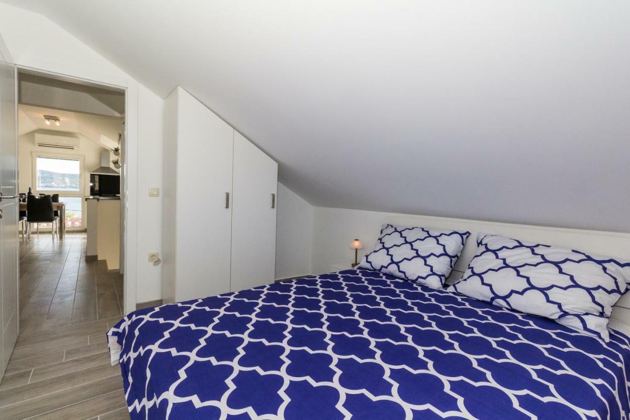 New Apartment Joly Sea View ビオグラード・ナ・モル エクステリア 写真